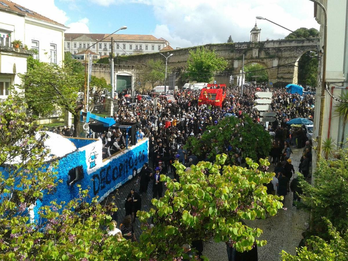 Ah33 - Estudios Coimbra Esterno foto